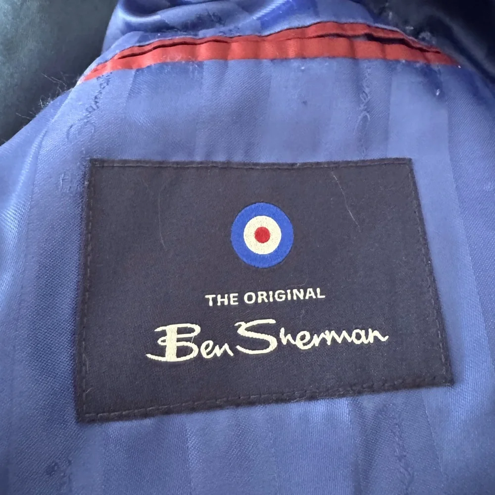 Ben Sherman Navy Blue Sport Coat with Subtle Red Accent